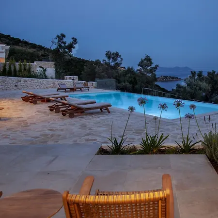 Dara And Todd Villa *