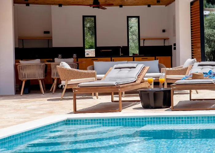 Villa Dara And Todd Sivota (Lefkada)