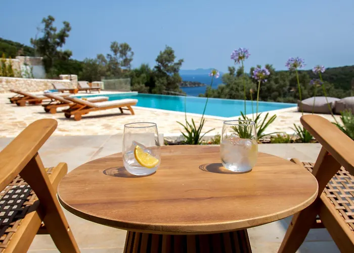 Dara And Todd Villa *